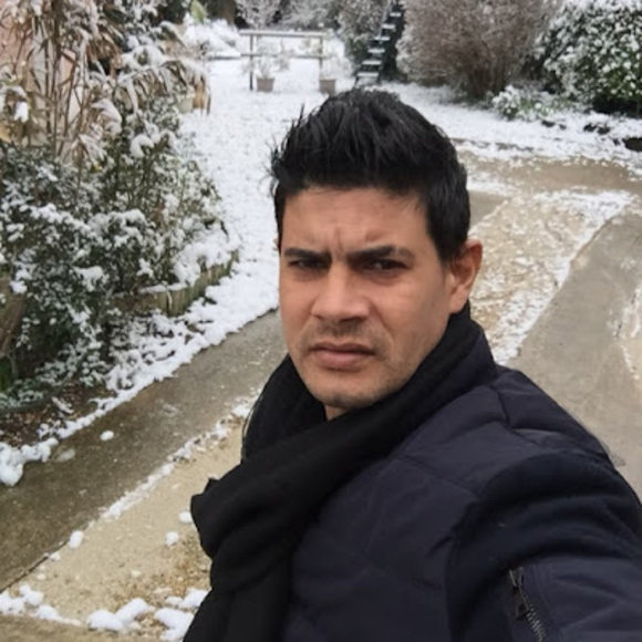 Meet your Posher, Divino ernesto - Picture 1 of 1